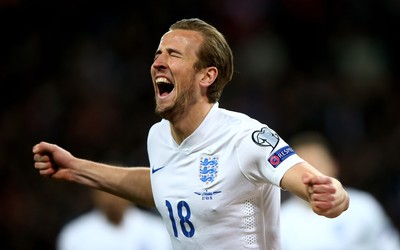 熊猫体育播报-萨卡v过人破门